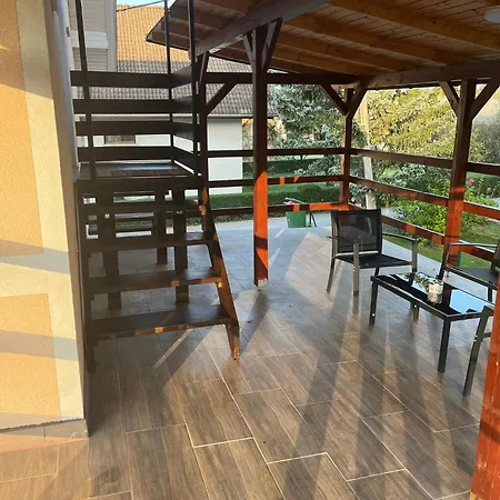 Malivojevic 아파트 지로브니차