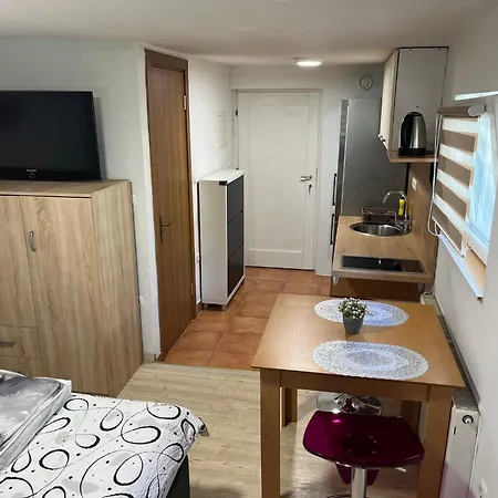 아파트 Malivojevic