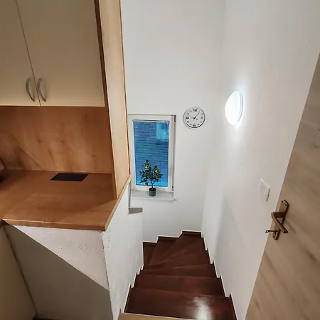 아파트 Malivojevic 지로브니차