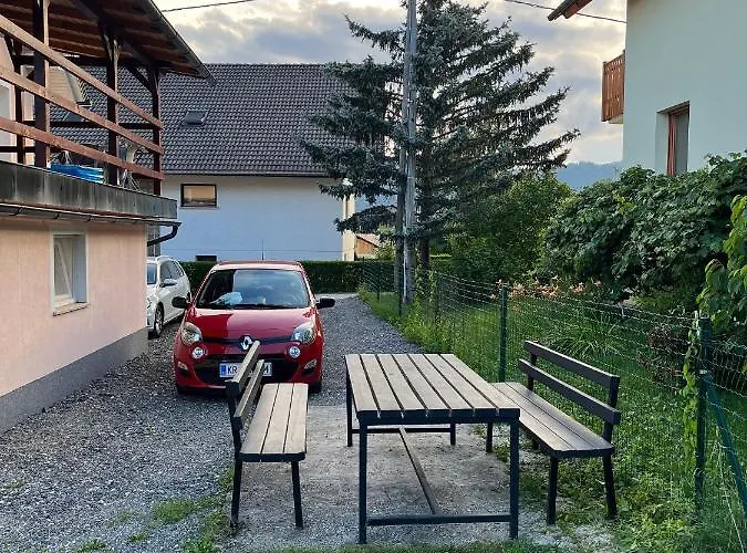 Malivojevic Apartment Zirovnica